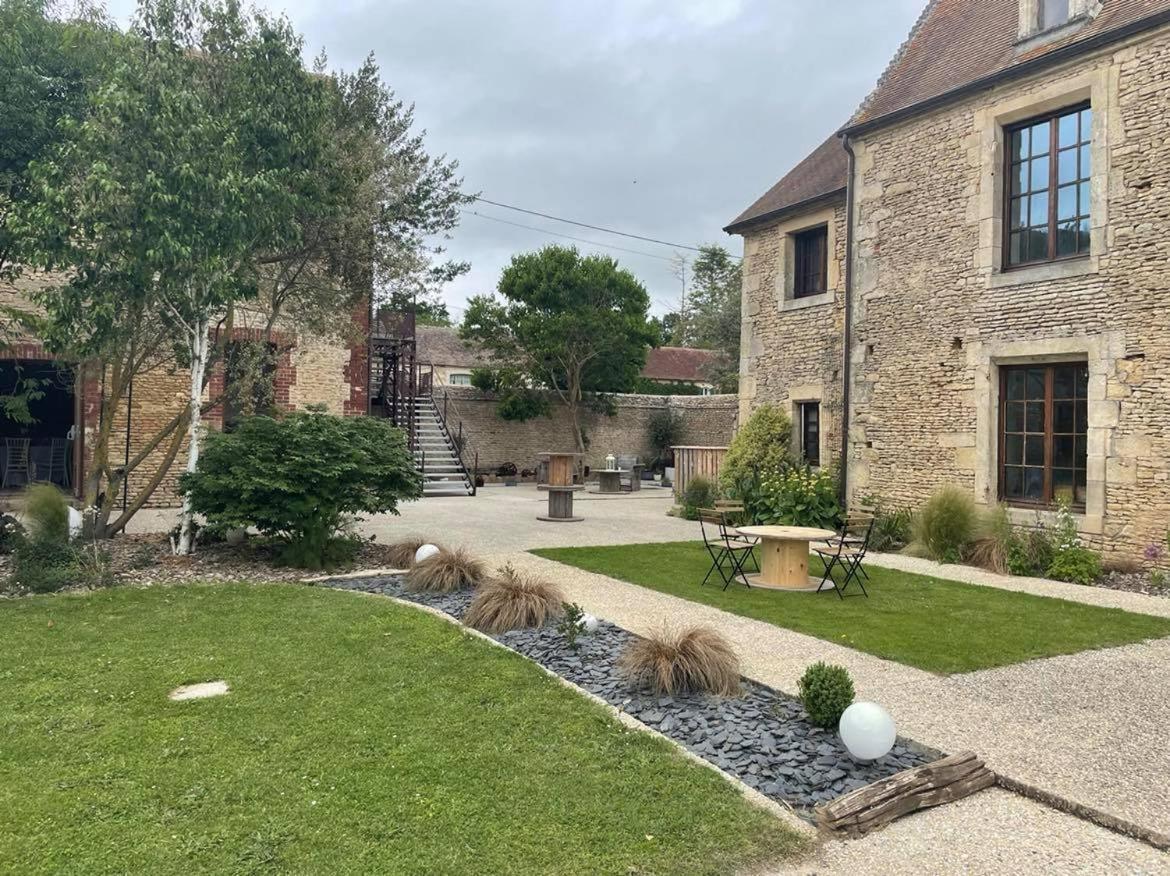 Gite L'Atelier Le Bu-sur-Rouvres Екстериор снимка